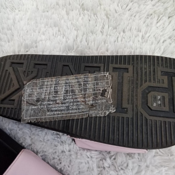 Slippers slides sandles - Picture 2 of 2